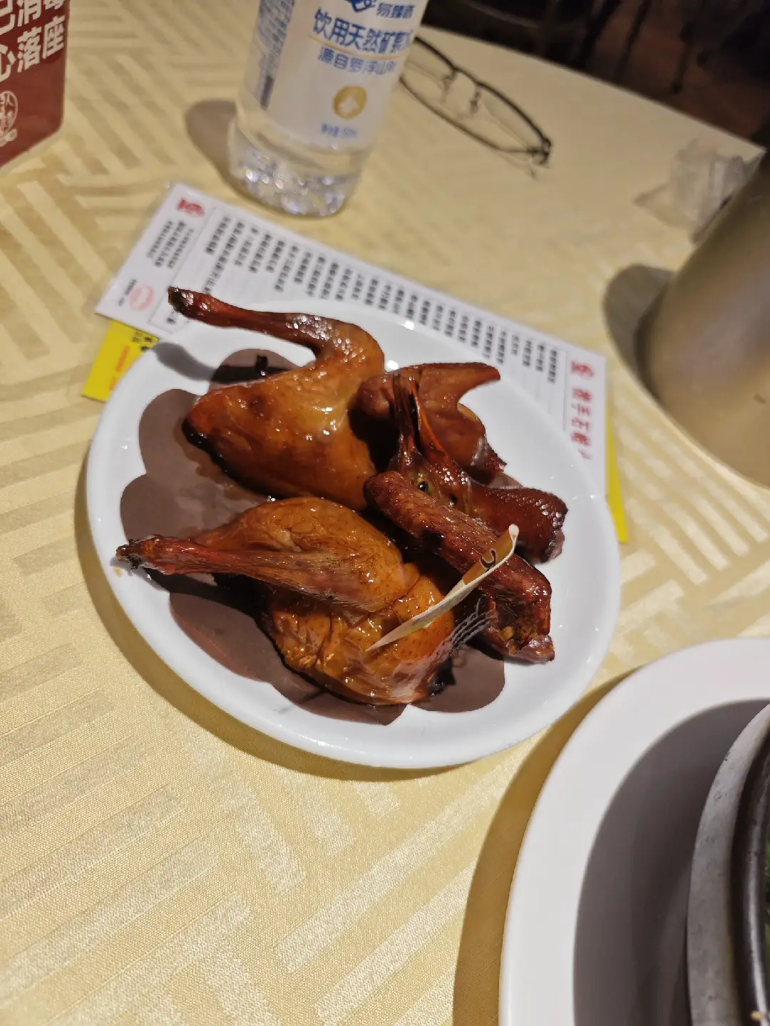 烤乳鸽